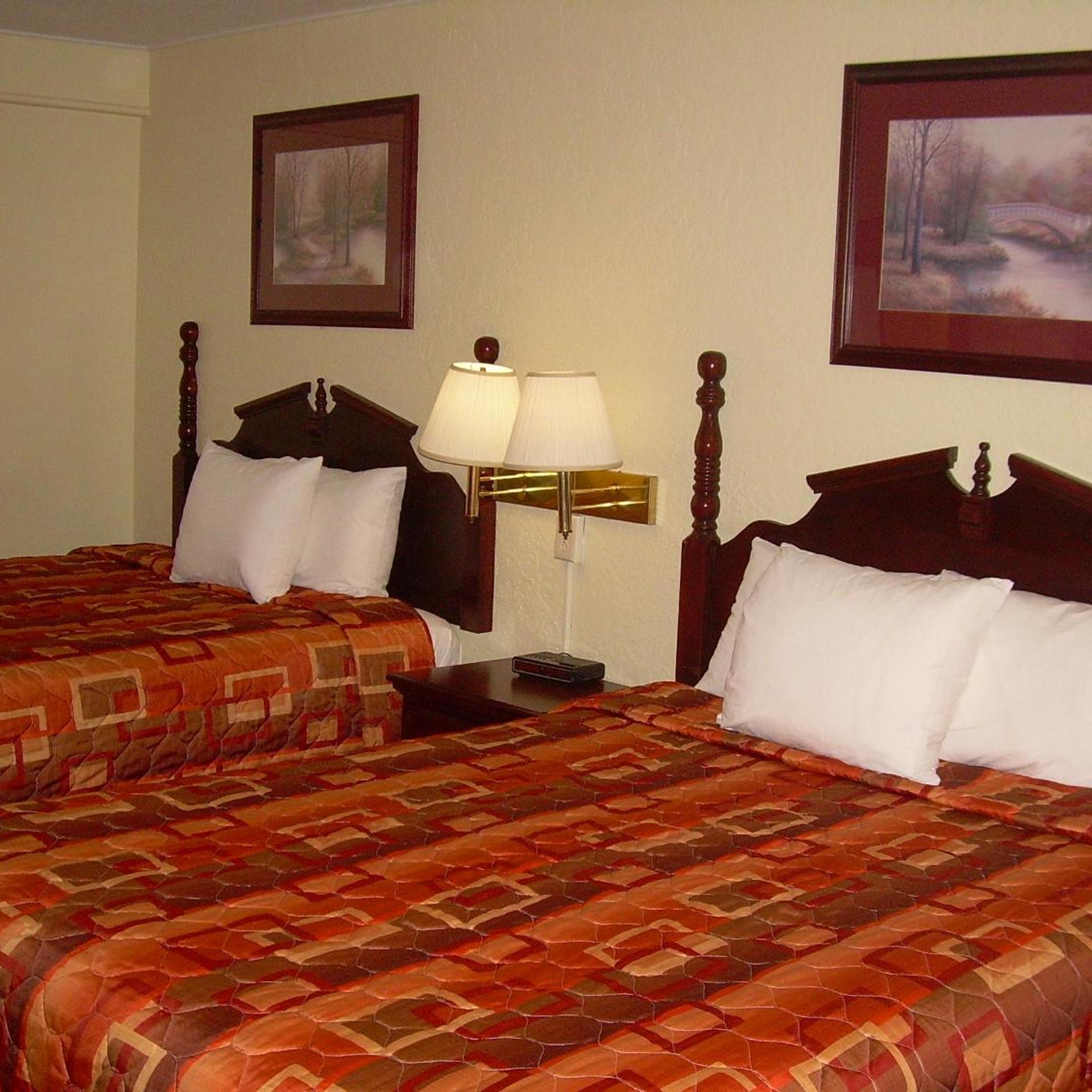 83 Motel 6/28