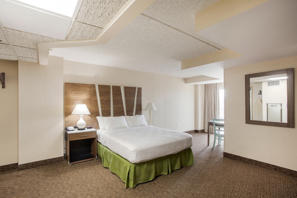 Americana Hotel Oceanfront 40/68