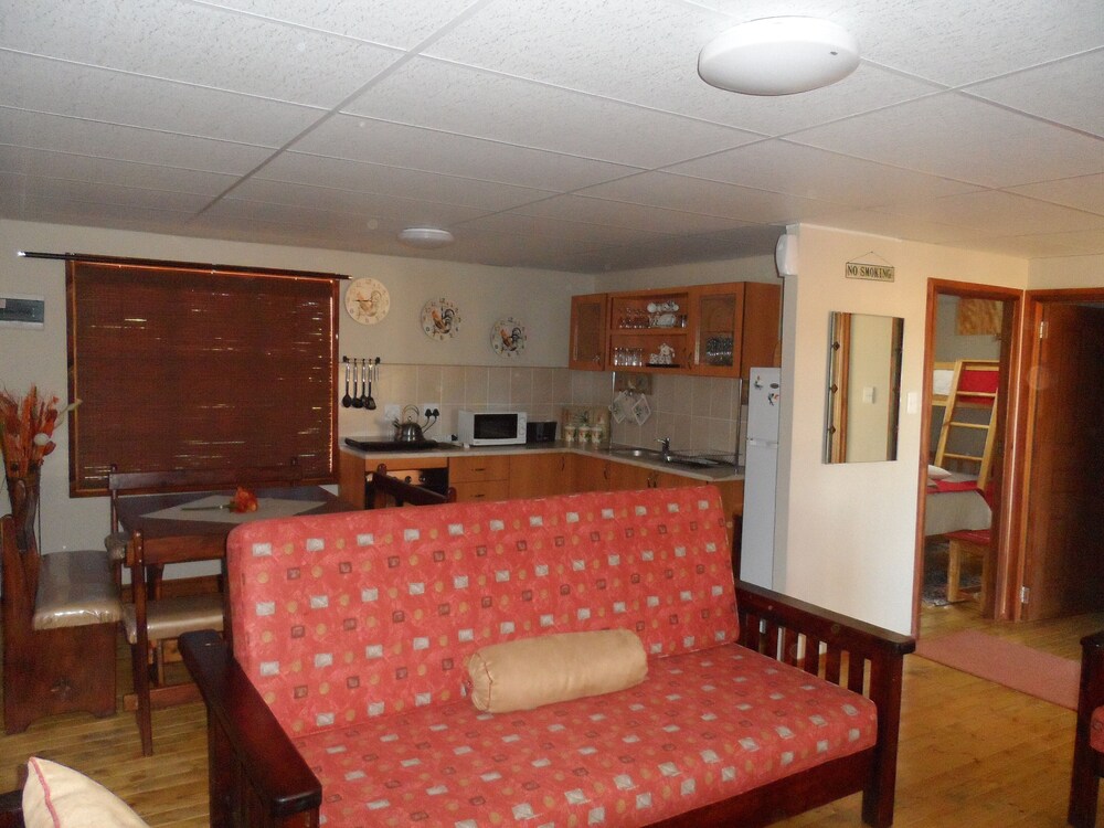 A Cherry Lane Self Catering and B&B 47/50