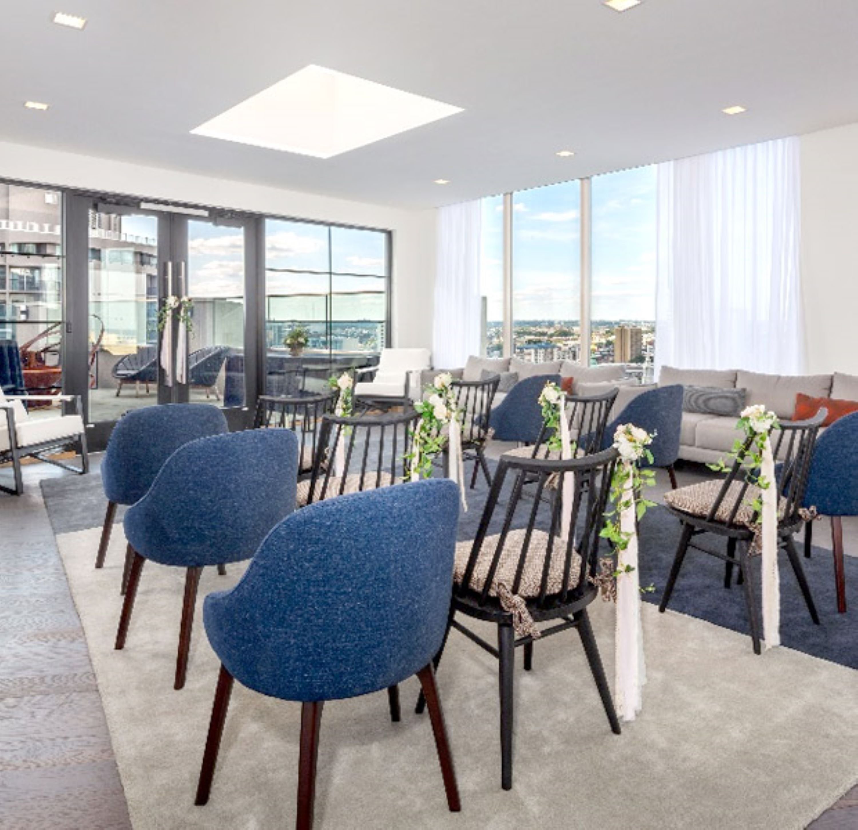 The Windsor Suites 40/44