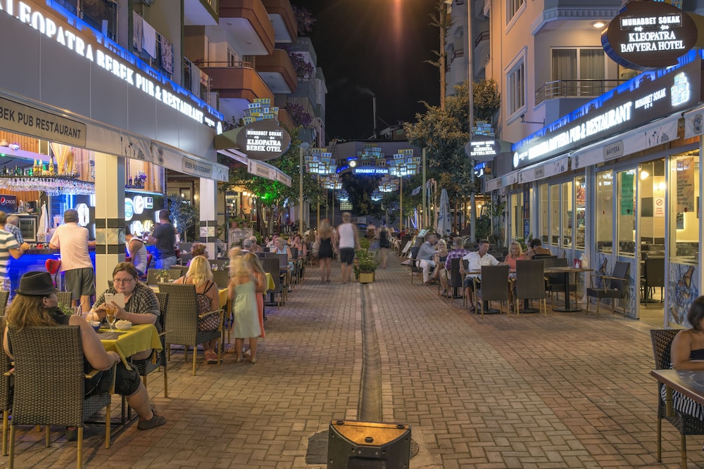 Kleopatra Bebek Hotel 62/71