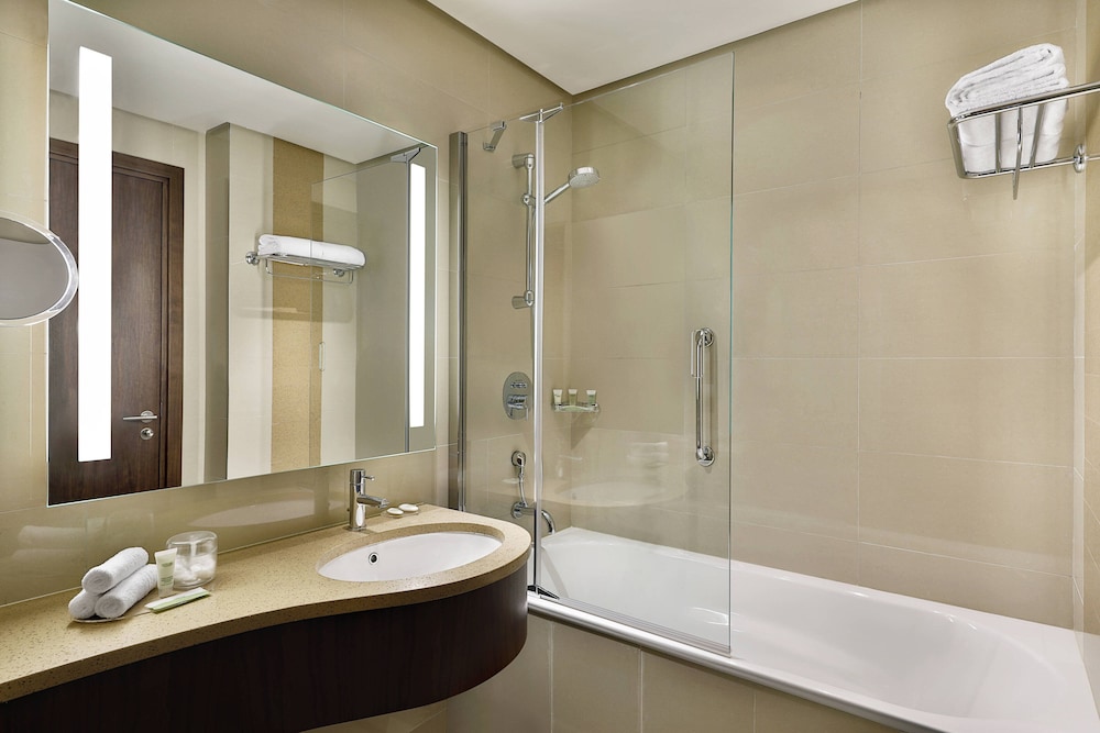 كورتيارد ماريوت(Courtyard by Marriott Riyadh Olaya) 7/38