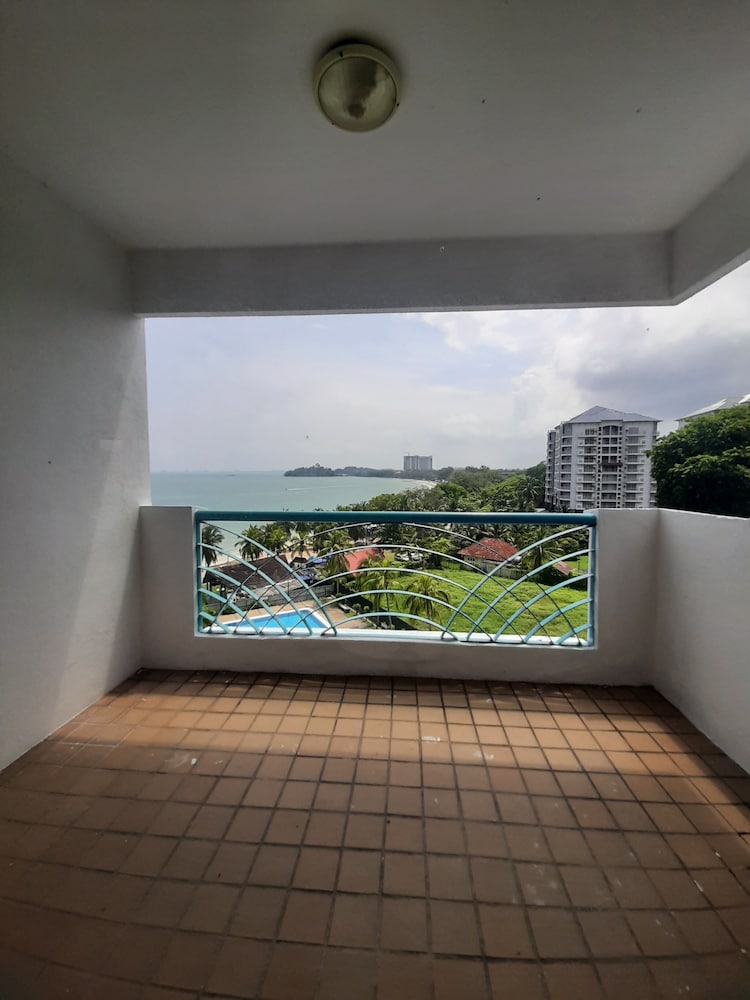 Seri Bulan Condominium 13/50