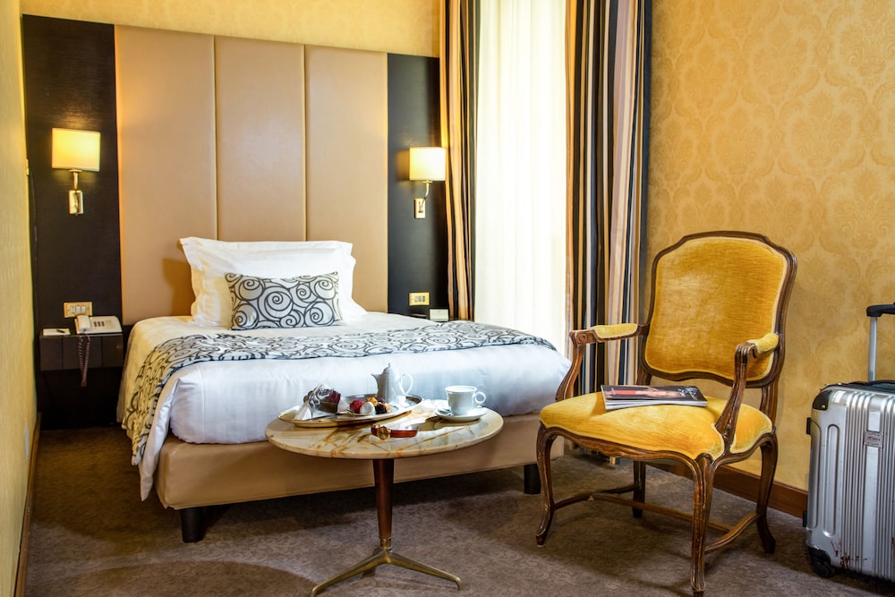 Savoy Hotel Rome 21/34