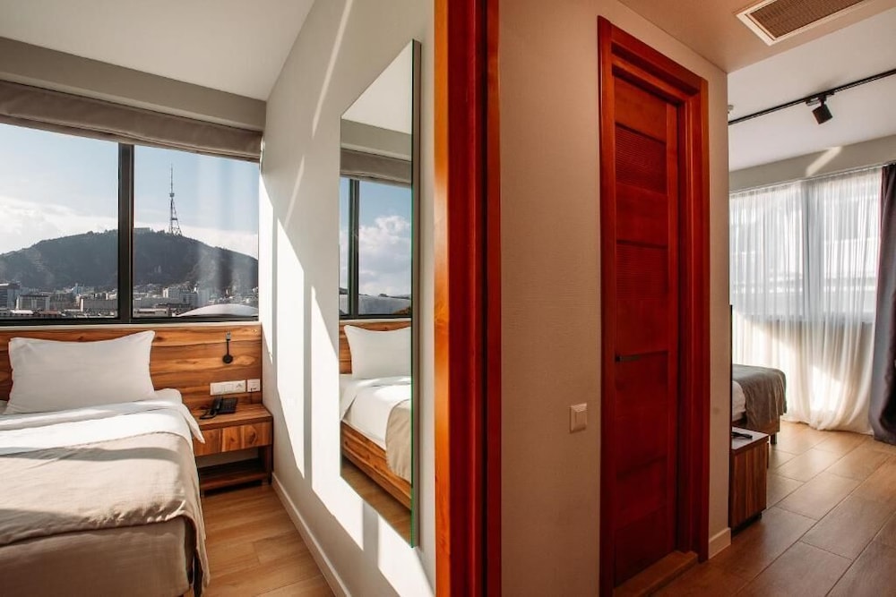 Address Boutique Hotel 32/55