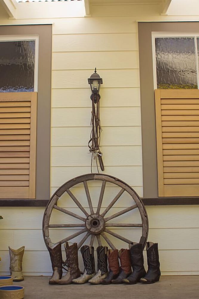 Cambridge Coach House 11/35