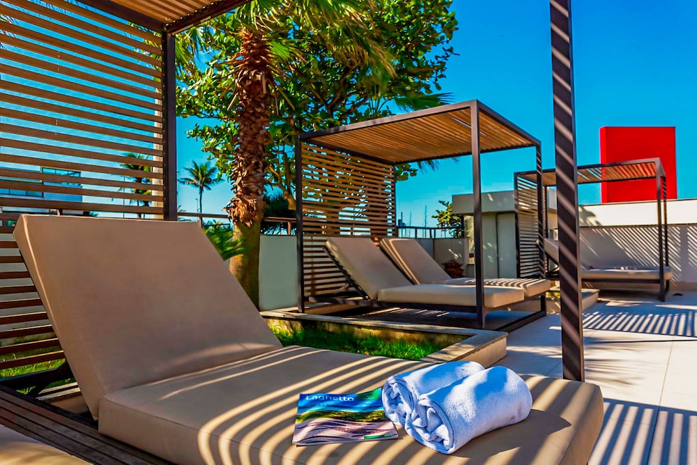 Hotel Laghetto Stilo Barra 67/80
