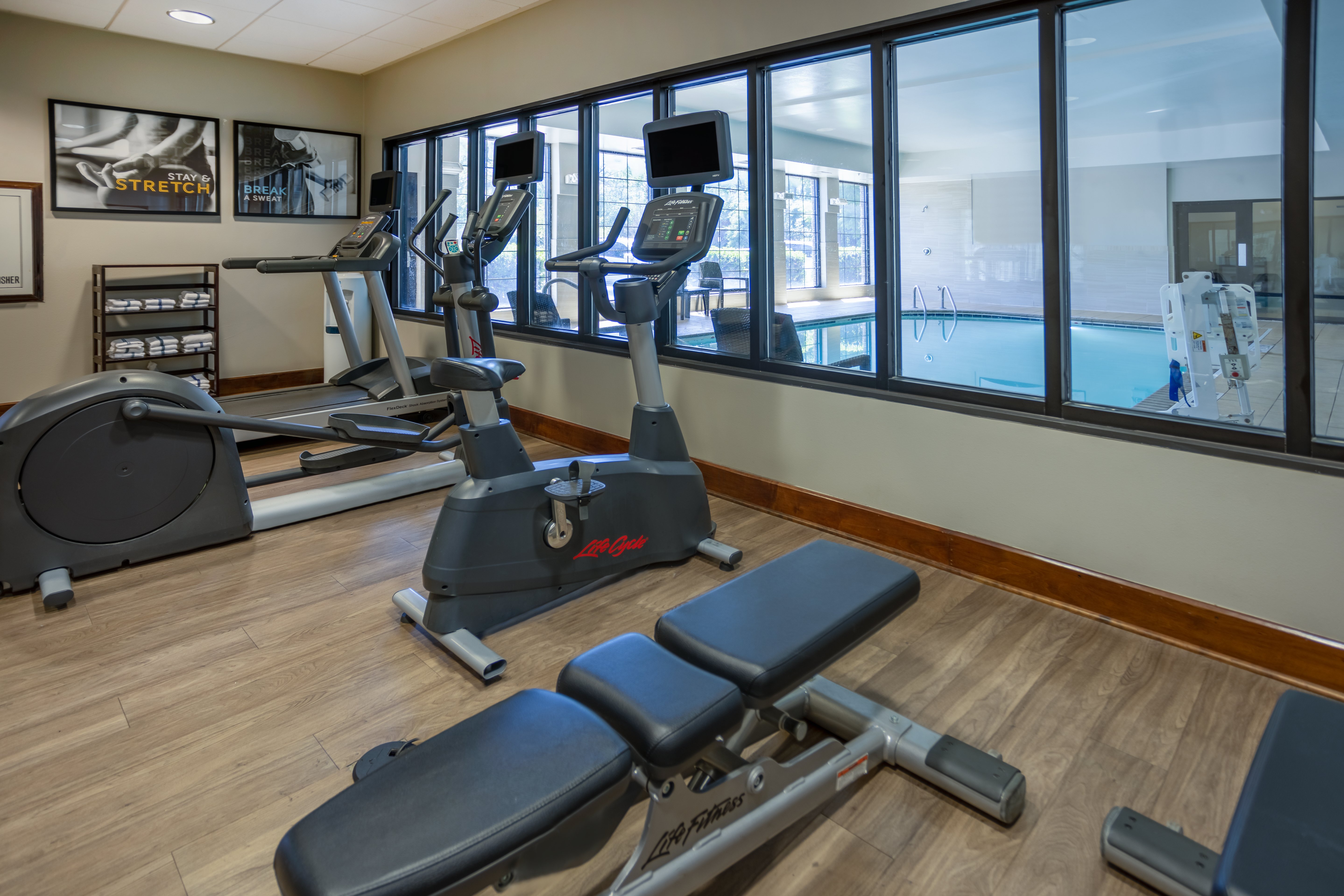 Staybridge Suites Wilmington East 18/48