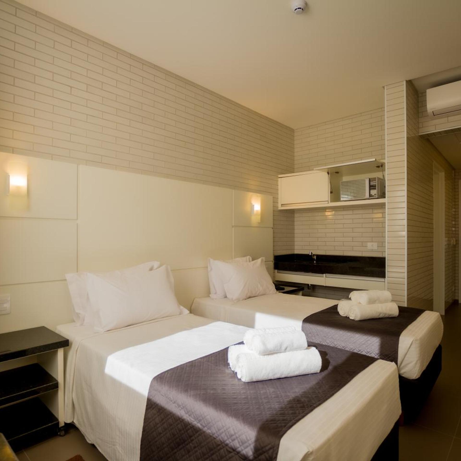 Hotel Confiance Barigui 6/18