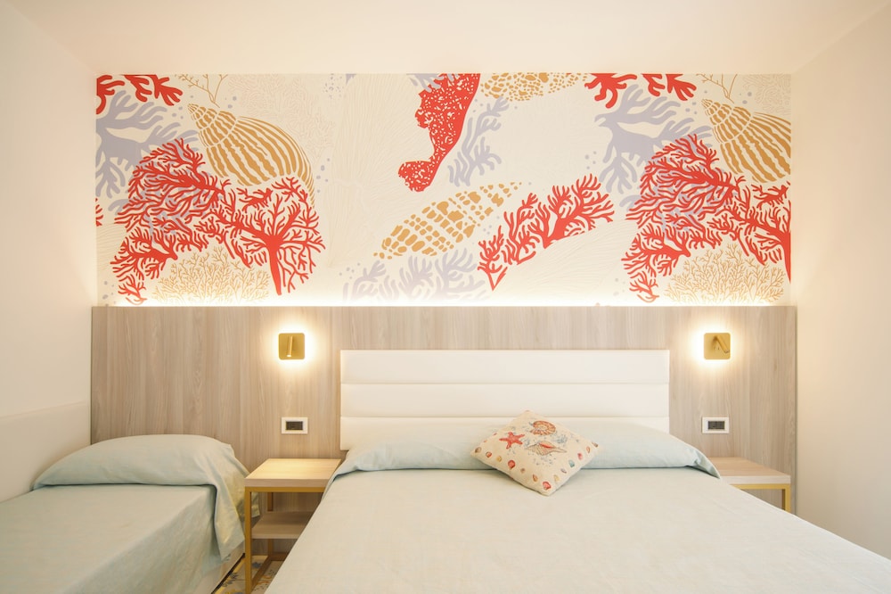 Villa Maredona Hotel 12/41