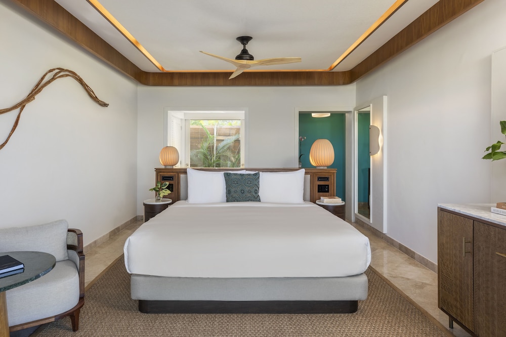 SIGNATURE, CASITA, KING BED