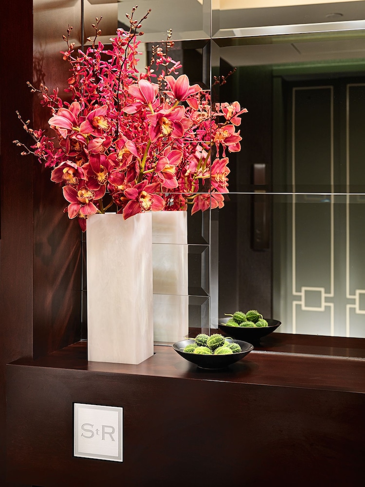 St Regis Hotel 54/56