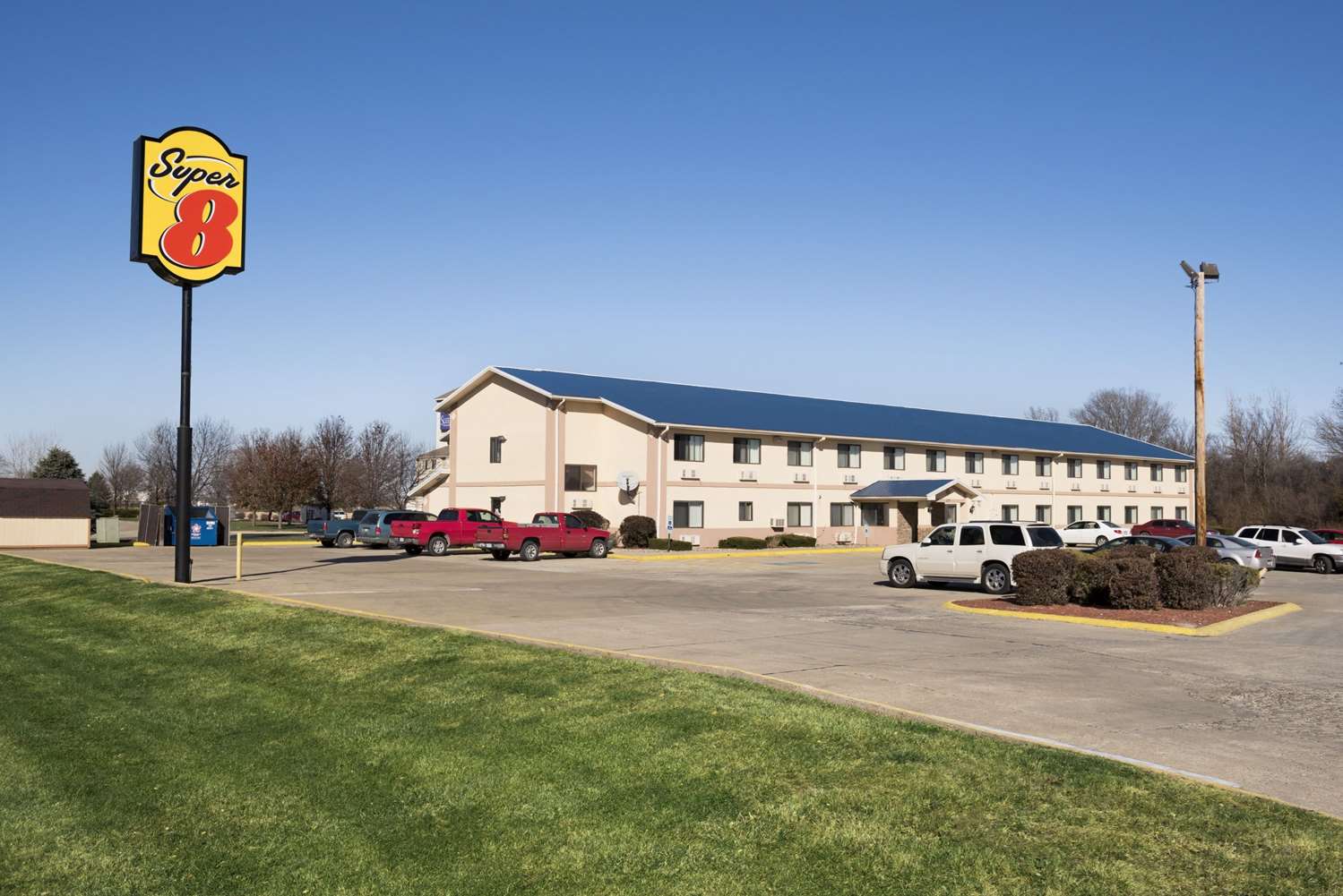 Super 8 by Wyndham Danville 13/22