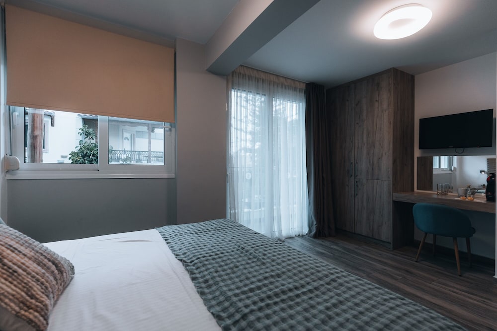 Seascape Luxury Residences - Adults Only 24/71