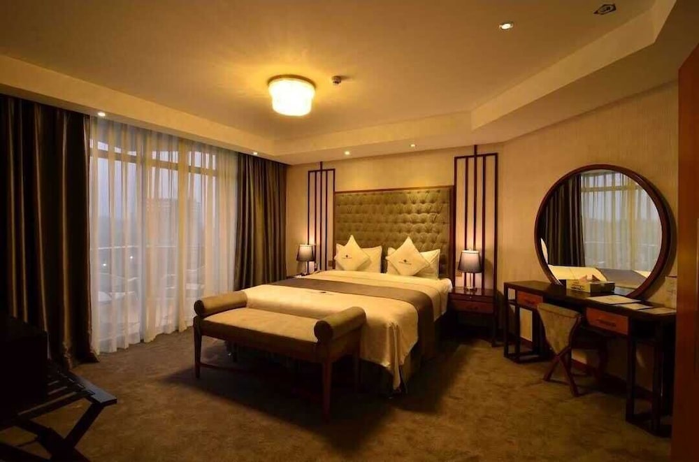 OCEAN PARADISE HOTEL AND RESORT 17/54