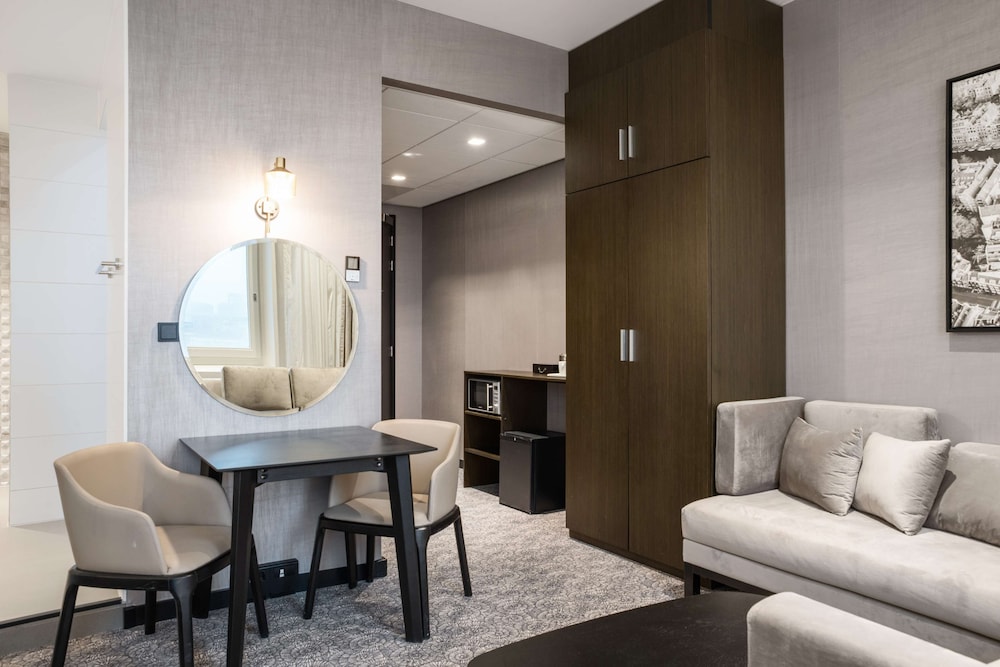 Radisson Hotel and Suites Amsterdam South 31/50