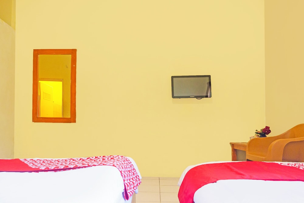 Hotel O Bandar Lampung Near Teropong Kota Bukit Cindy Formerly Divka Residence 23/36