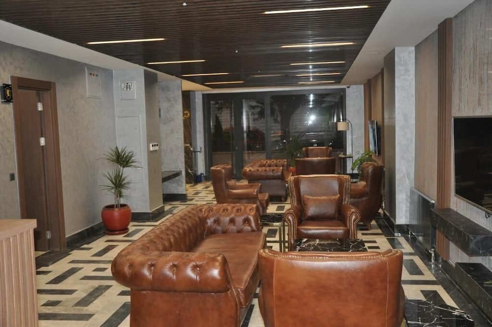 Golaz Suit Otel 28/43