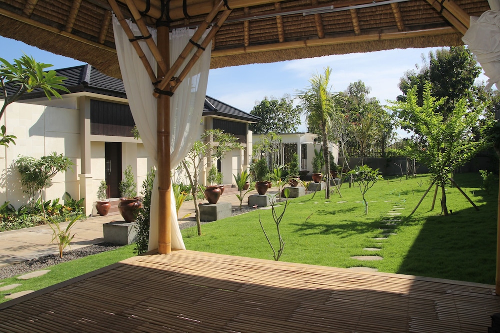 The Muaya Villa 39/50