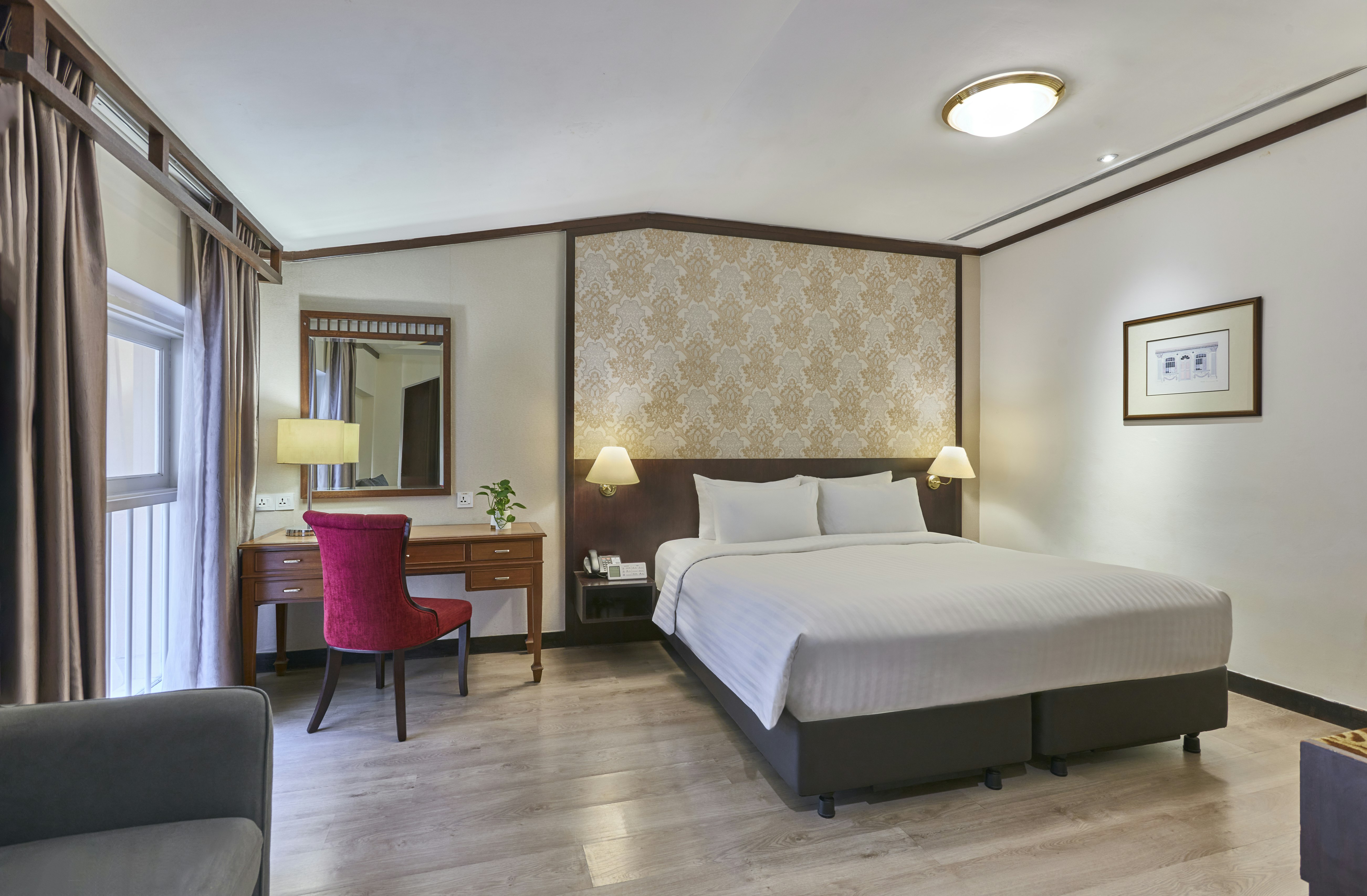 Village Hotel Albert Court 10/33