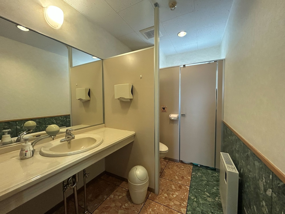 Lasting Hotel 50/50