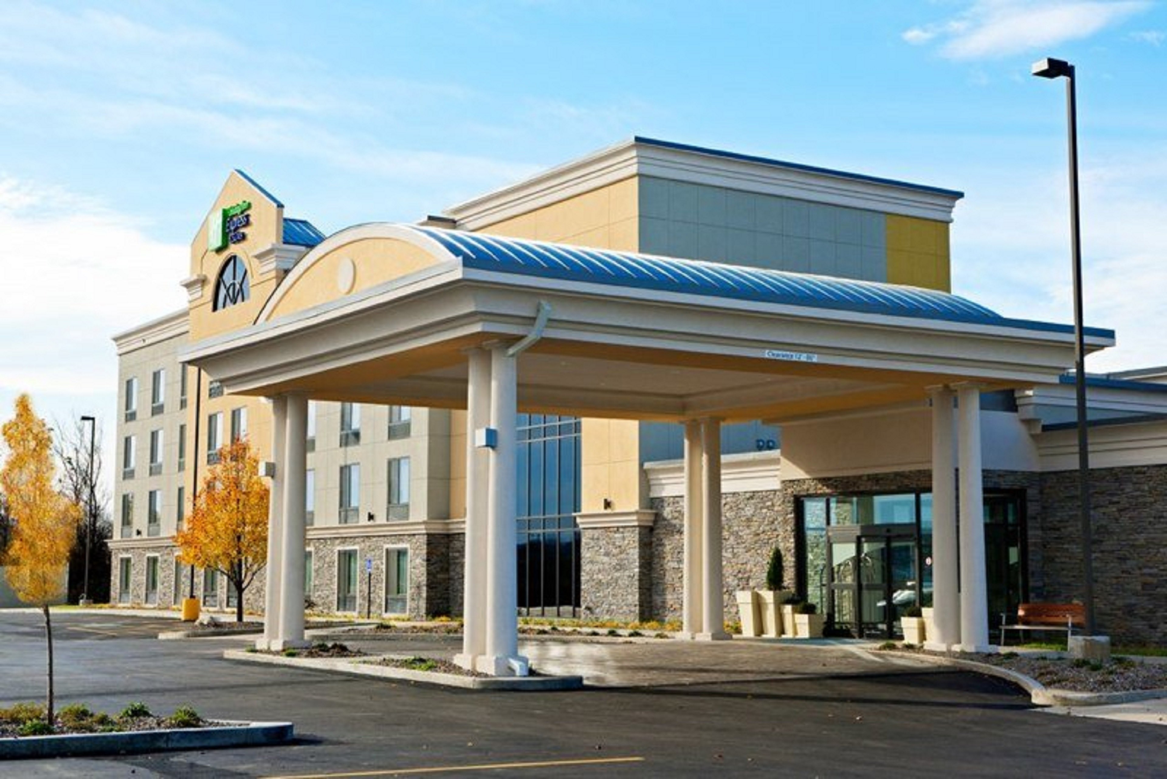 Holiday Inn Express Hotel And Suites Batavia Darien Lake 6/54