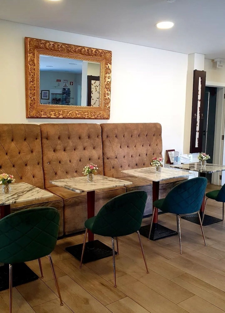 Hotel Don Rodrigues 34/56