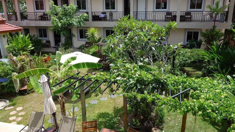 Baan Sooksiri Bangsaray 49/58