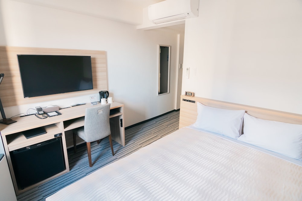 Quintessa Hotel Chiba Funabashi 8/16