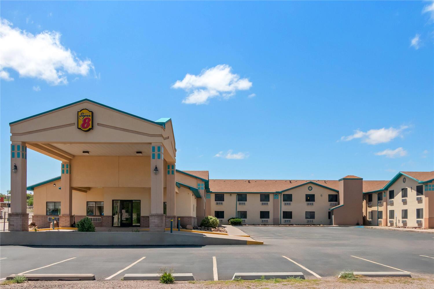 Super 8 By Wyndham Santa Rosa 12/17