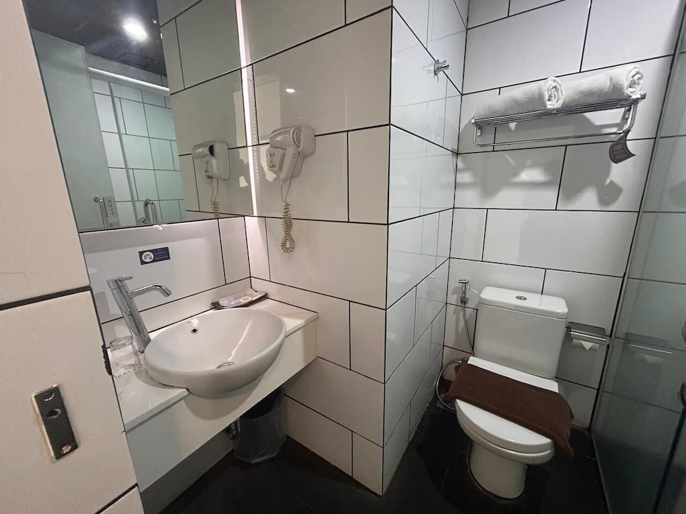 Kalya Hotel Bandung 72/73