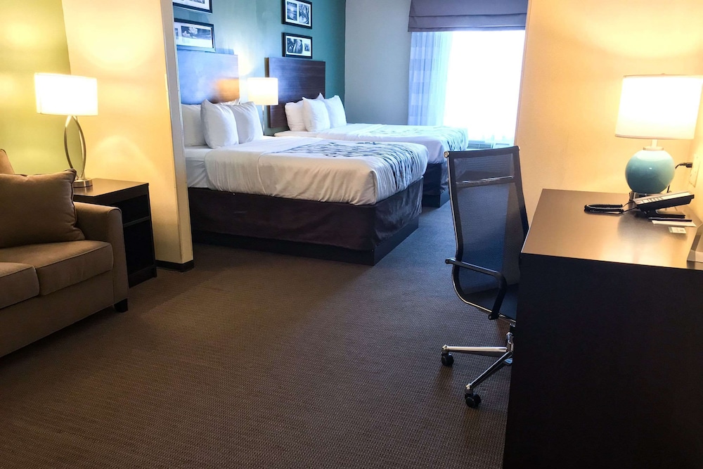 Spark by Hilton Shepherdsville Louisville South 13/43