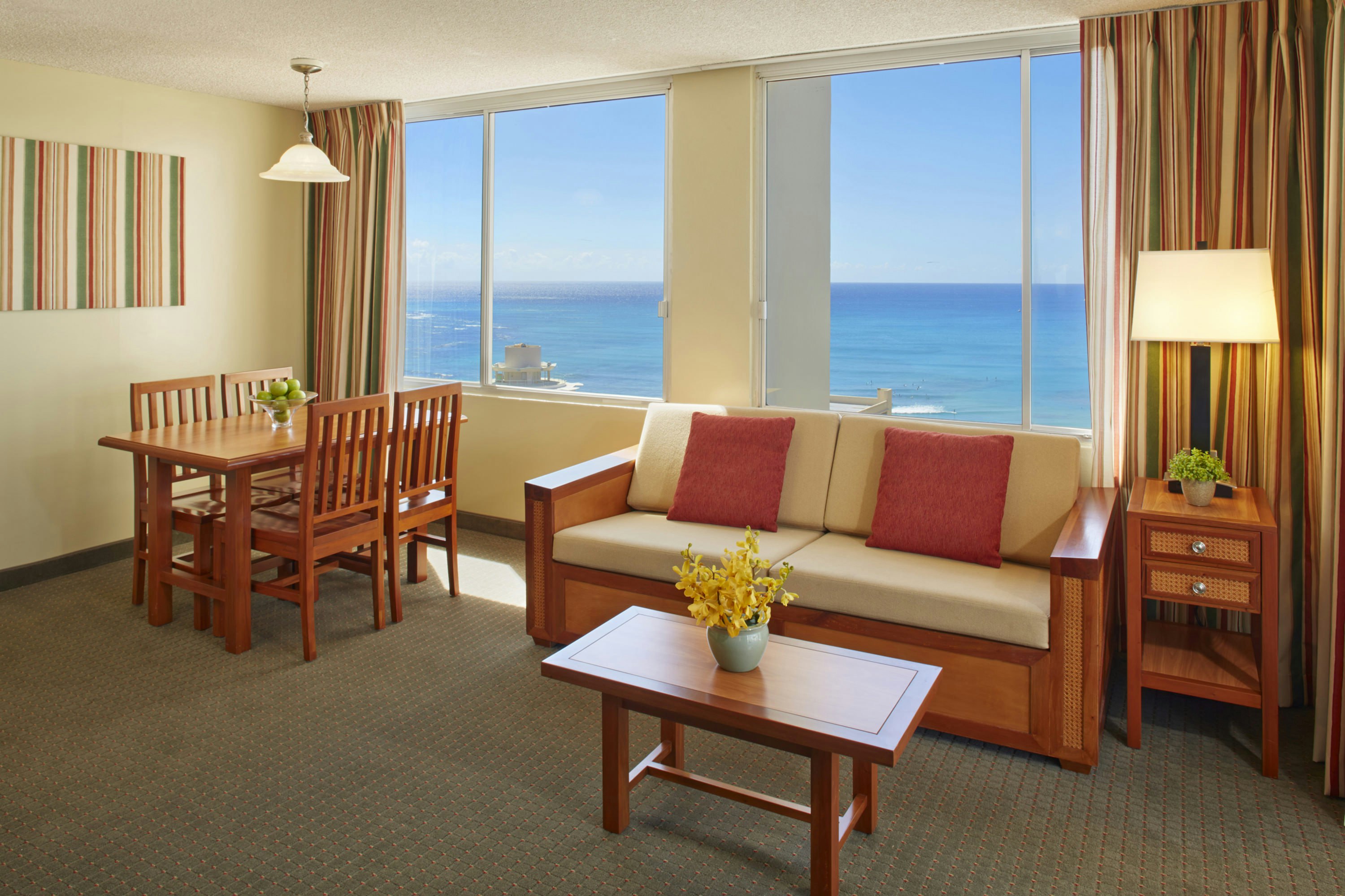 Pacific Monarch Hotel 45/73
