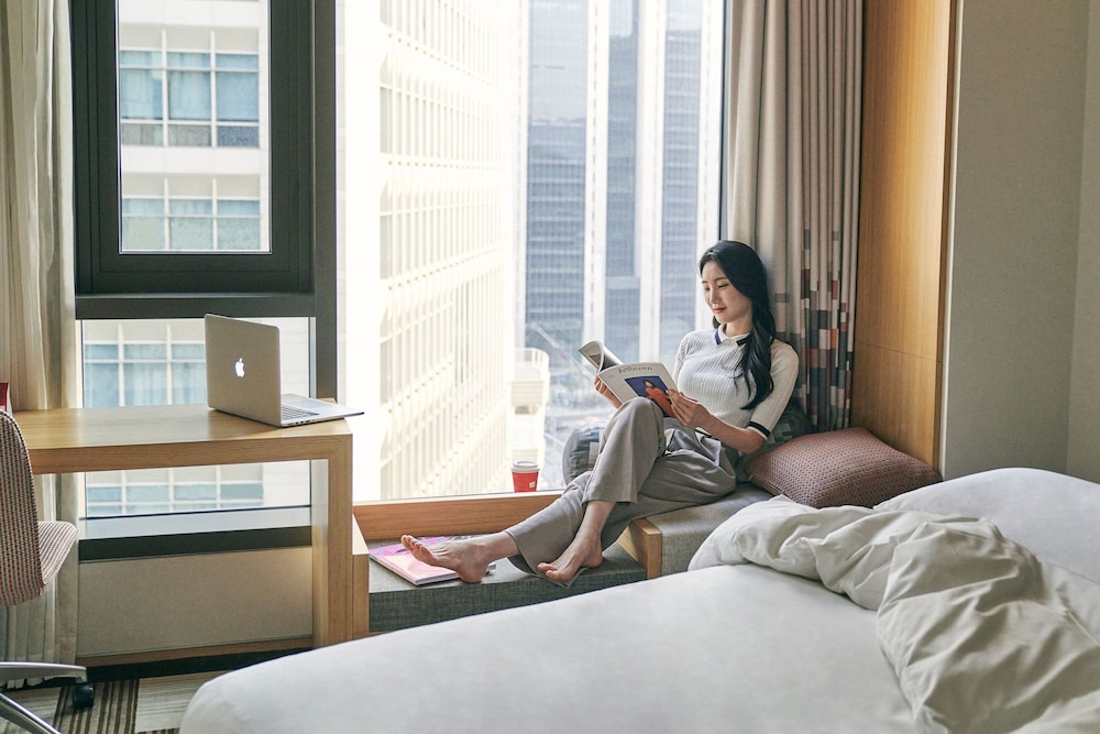 ALOFT SEOUL MYEONGDONG 13/24