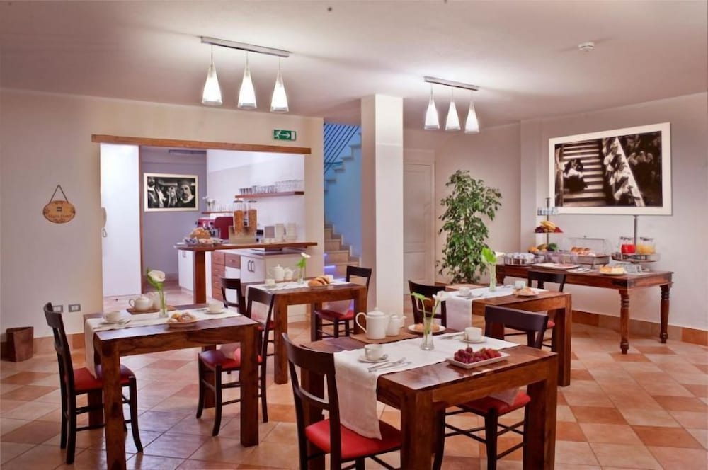 Marin Hotel 27/42
