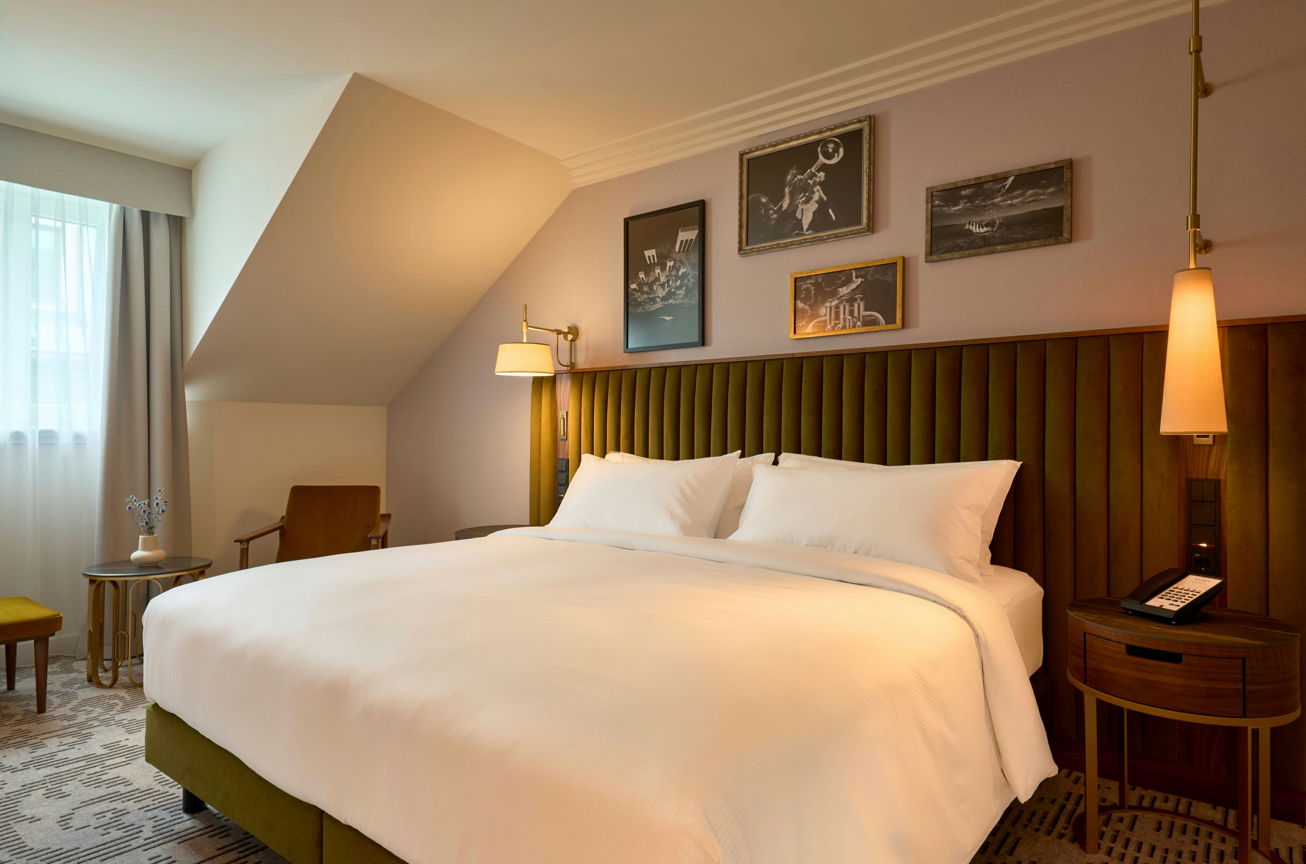 1 Bedroom, Suite, King Bed