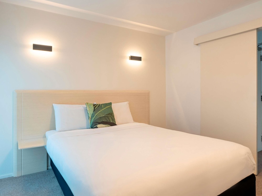 2 BEDROOMS, APARTMENT