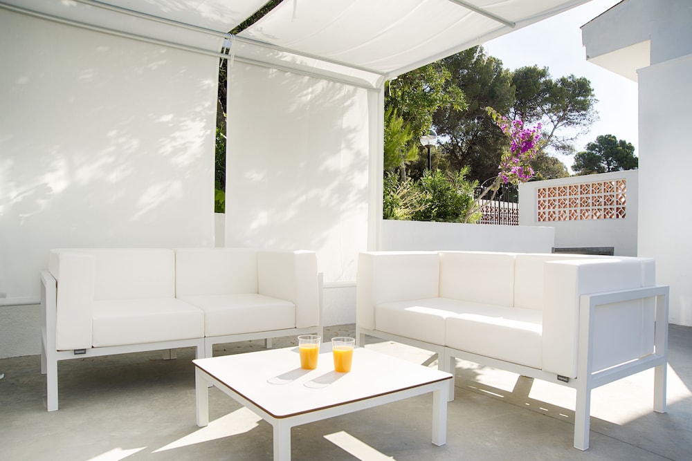 Melia Begur Aigua Blava 24/64