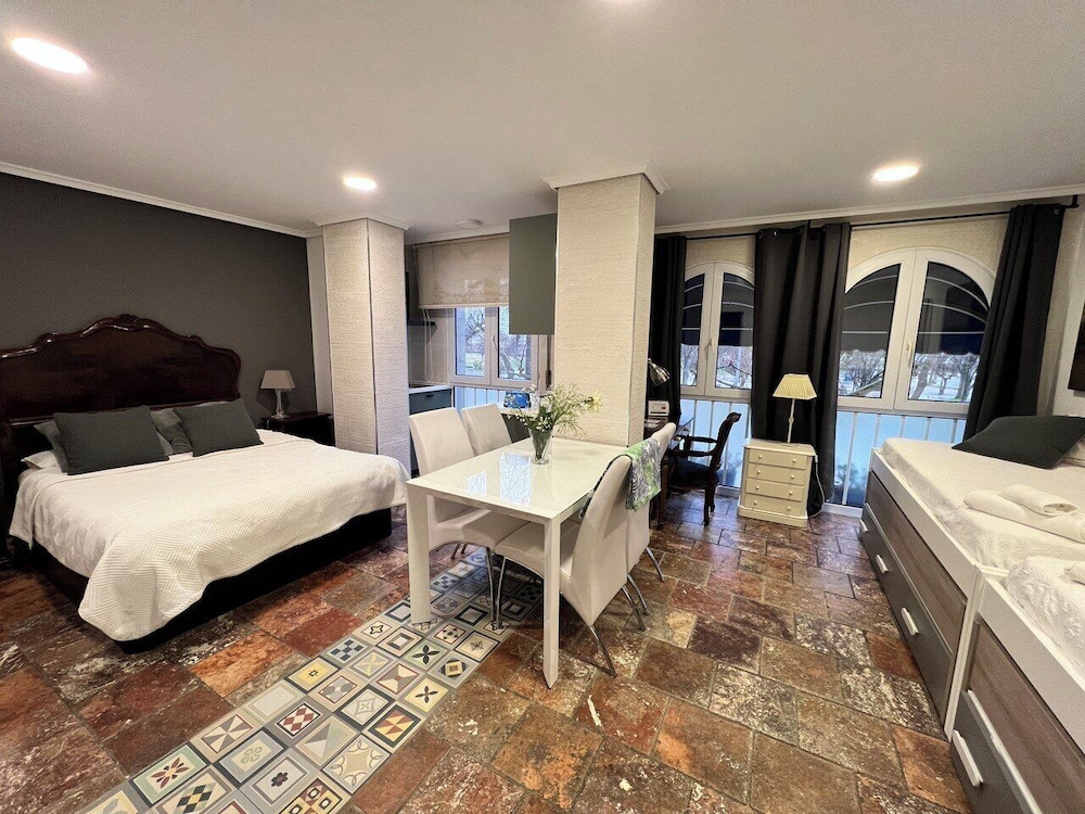 APARTAMENTOS LAS BRISAS 8/49