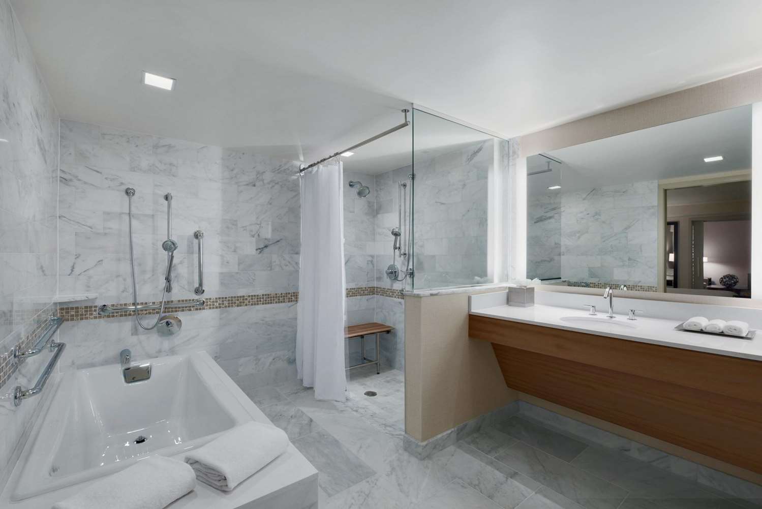 1 Bedroom, Suite, King Bed