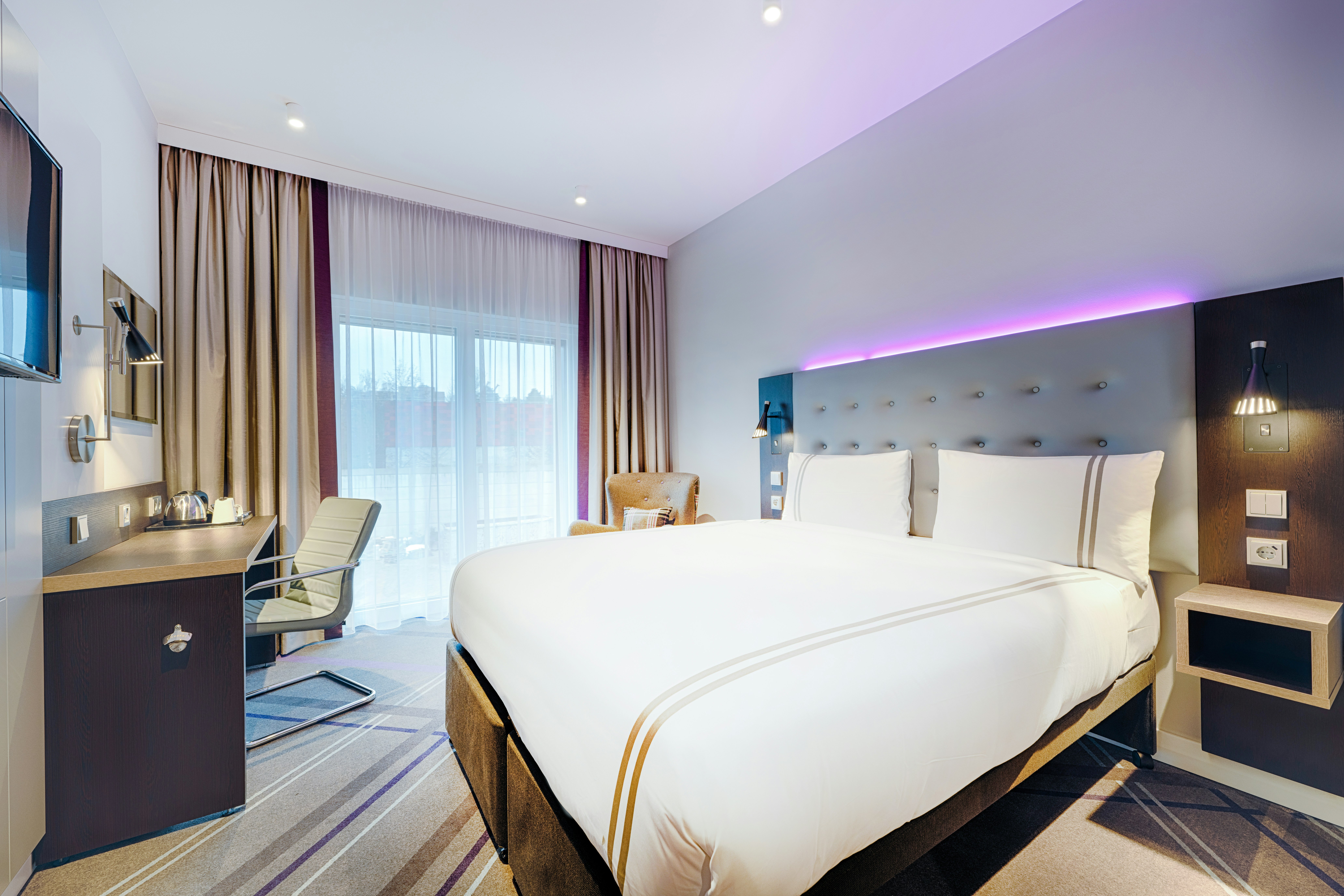 Premier Inn Regensburg City Centre 17/30