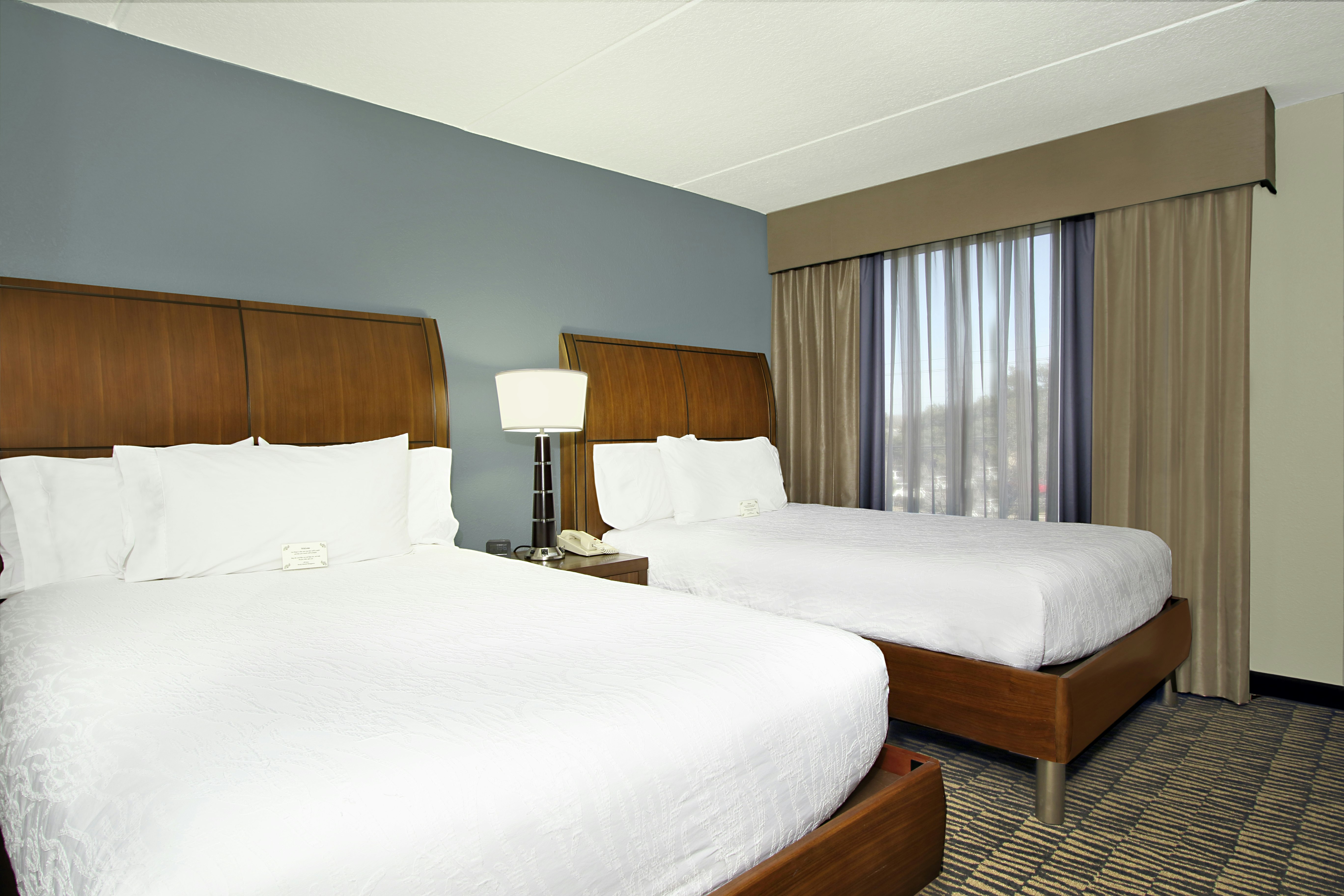 ROOM, 2 DOUBLE BEDS