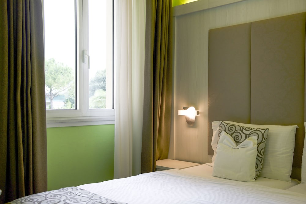 Villa Nicolli Romantic Resort - Adults Only 18/50