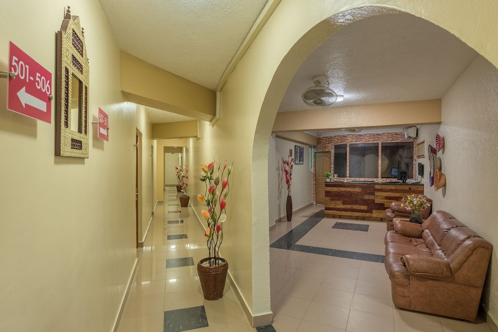 Hotel Raha Tower 47/58