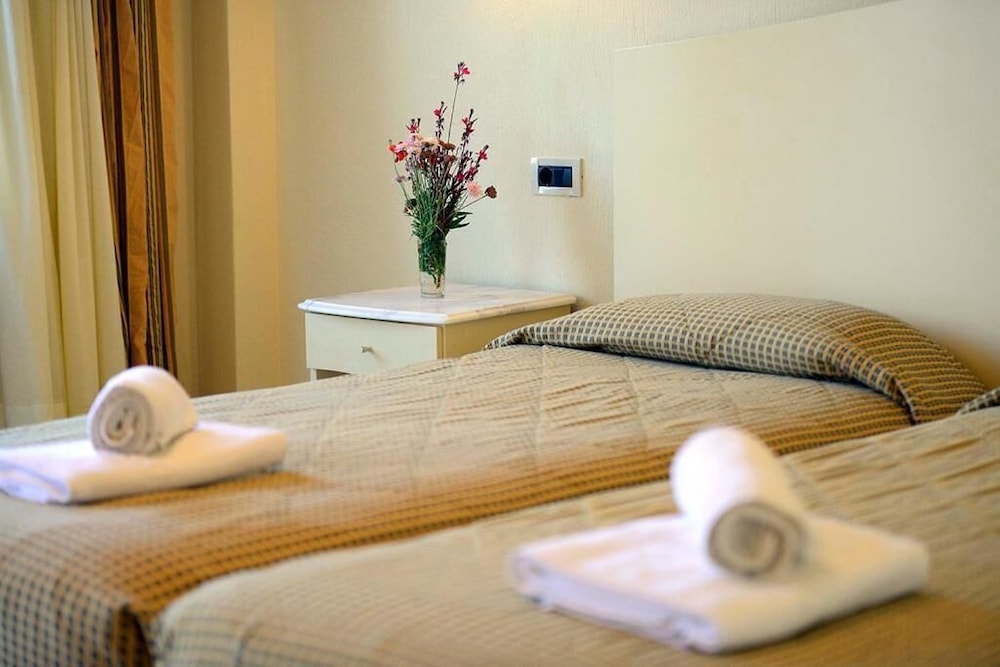 Petinos Hotel 27/34