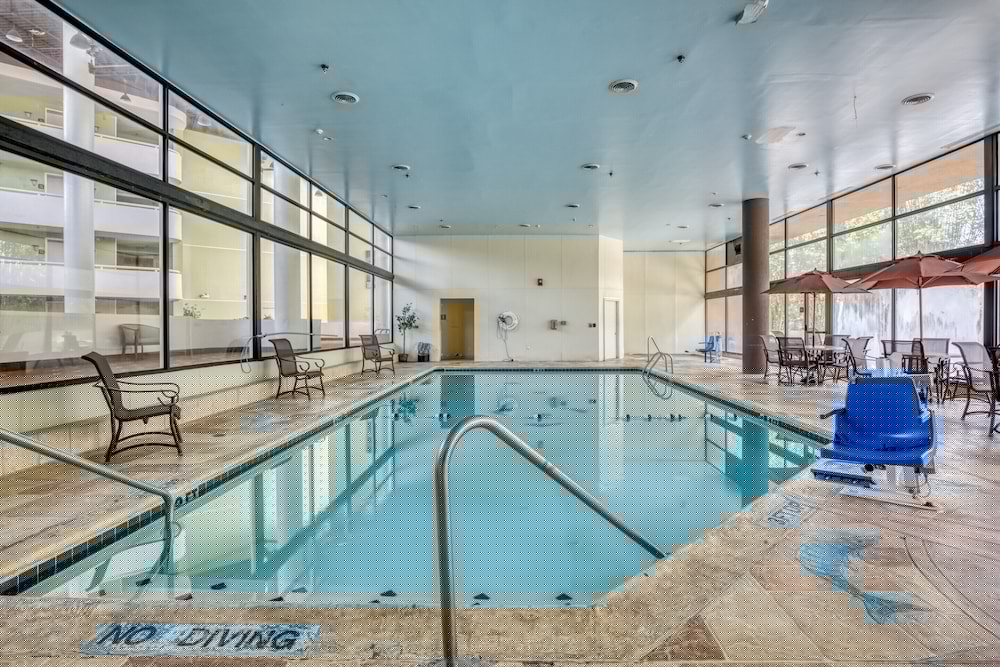Gardentree Hotels Memphis East near I 40 20/37