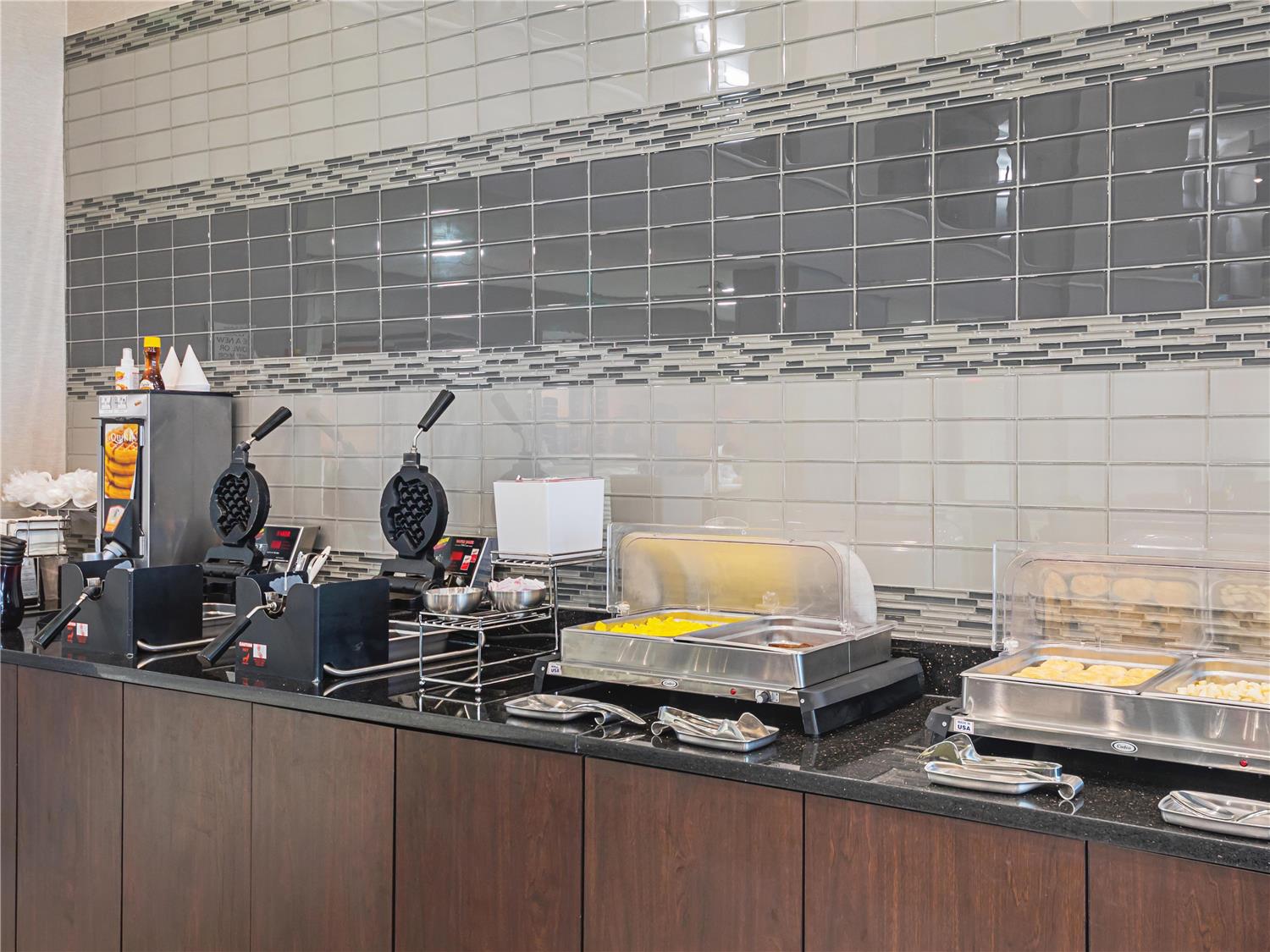 La Quinta Inn & Suites by Wyndham Austin Airport 20/46