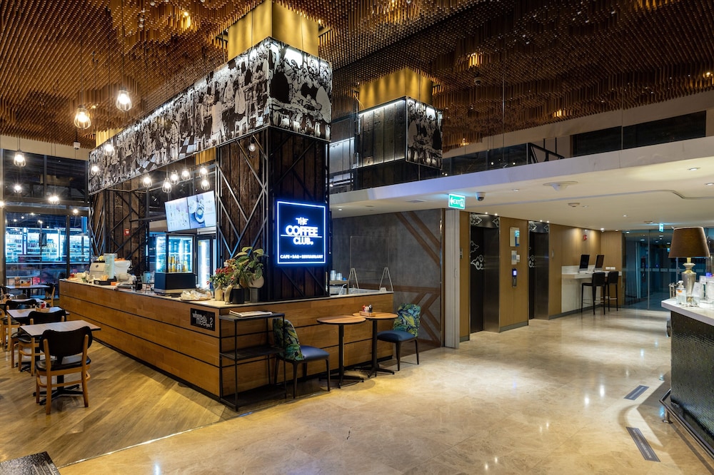lobby
