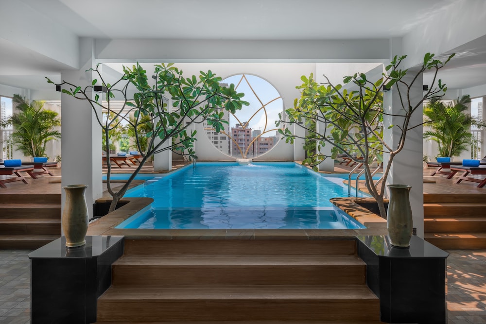 Phnom Penh Katari Hotel 68/73
