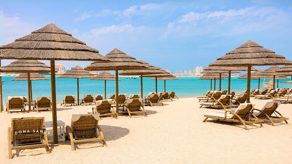 Dusit Doha Hotel 61/66